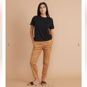 Marine Layer Allison Pant in Abstract Cheetah Print Small